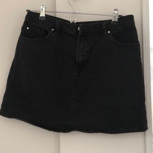Black denim skirt